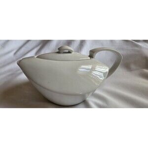 Dansk Classic Fjord Small Teapot  3 Cup White Discontinued 4 3/4" Pop Art Design